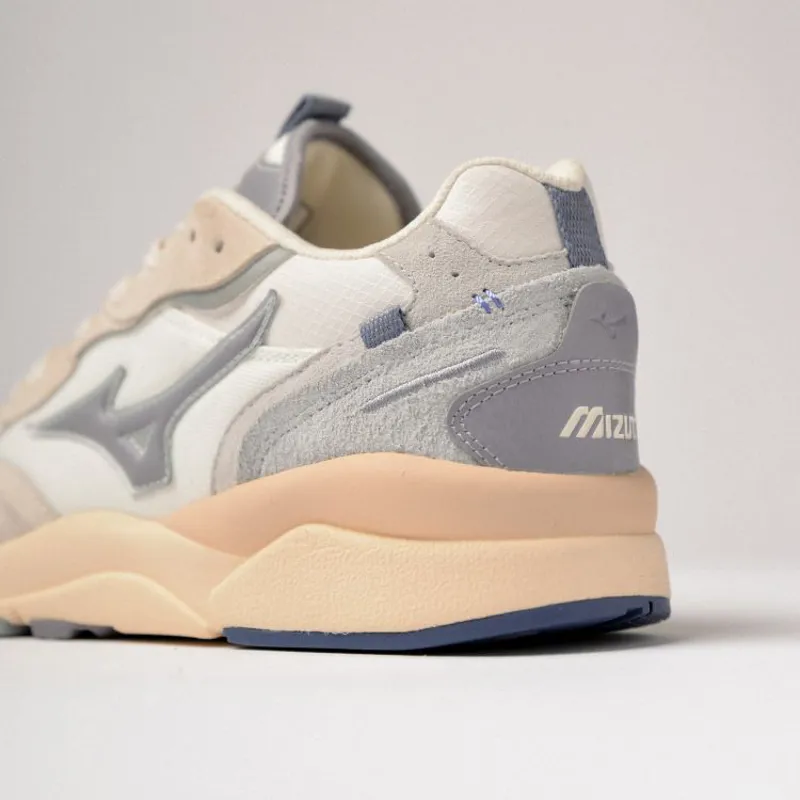 Mizuno Sky Medal Beta - White Sand/Quicksilver/Snow White-3