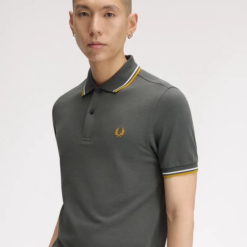 Fred Perry Twin Tipped Polo Shirt M3600 - Field Green/Ecru/Golden-3