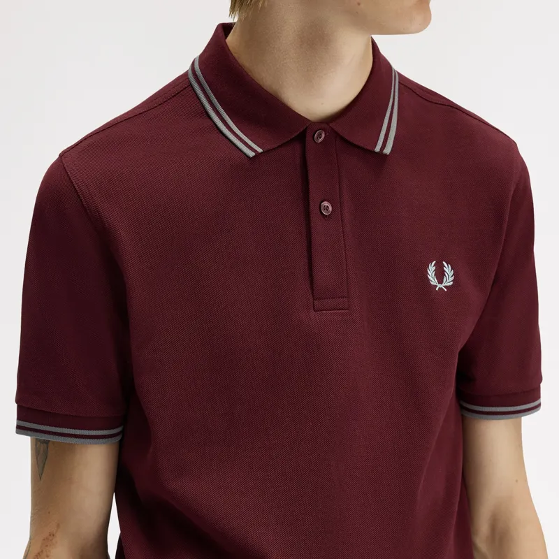 Fred Perry Twin Tipped Polo Shirt M3600 - Oxblood/Stockport Blue-2