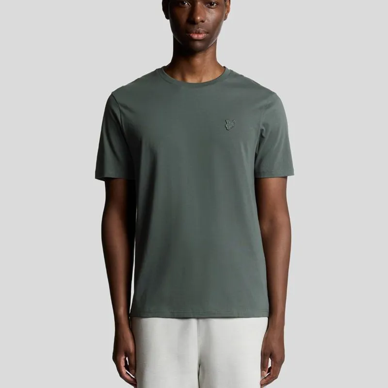 Lyle and Scott Tonal Eagle T-Shirt - Black Water-1