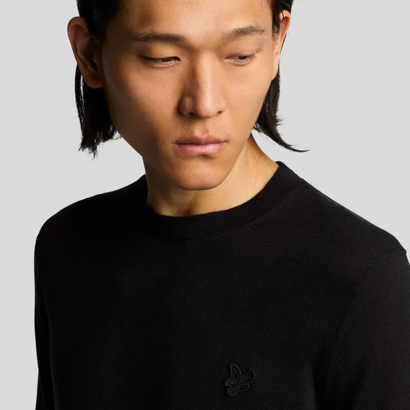 Lyle and Scott Tonal Superfine Crew Neck Jumper - Jet Black-3