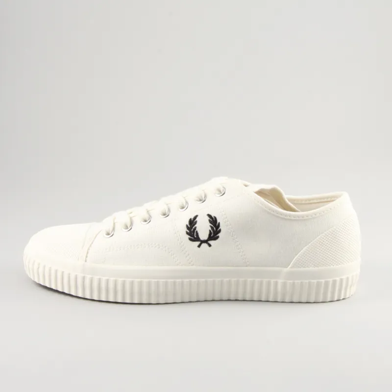 Fred Perry Hughes Low Canvas - Light Ecru-2
