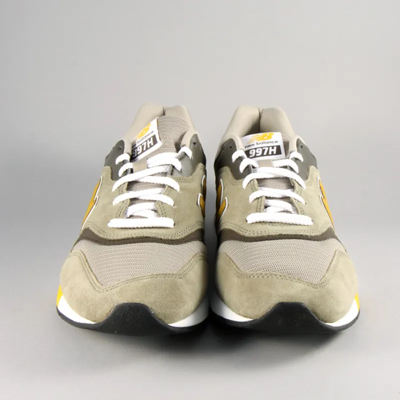 New Balance CM997HEZ - Covert Green/Varsity Gold-3